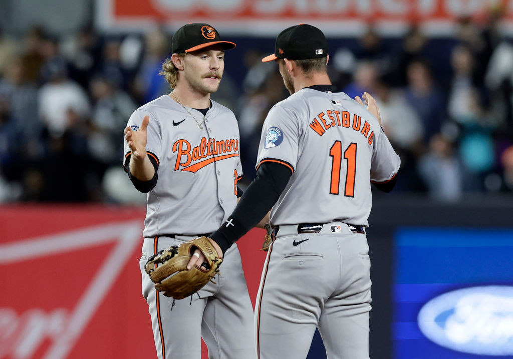 Henderson and Westburg celebrate win