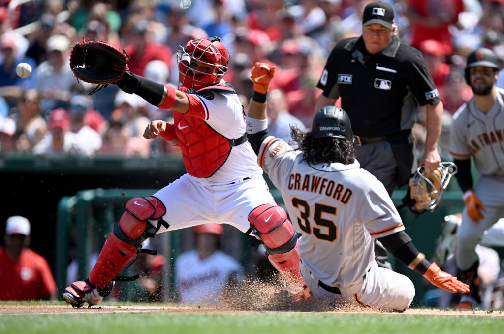 ruiz-takes-throw-vs-SFG-white