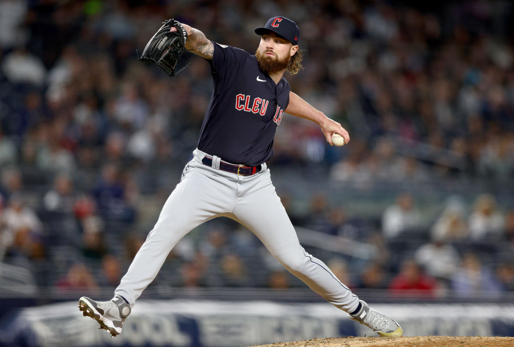 allen pitching for CLE